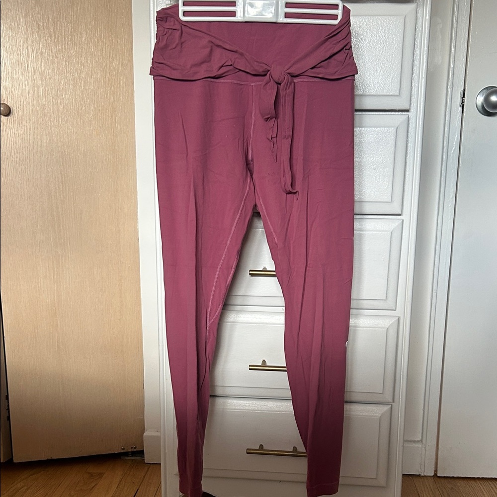 Lululemon raspberry shade Tie-Waist Pants
